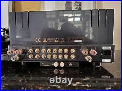 PrimaLuna EVO 400 amp with phono stage and extra KT120 tubes, mint condition